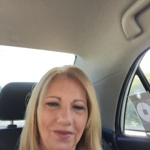 Meet your Posher, Teresa